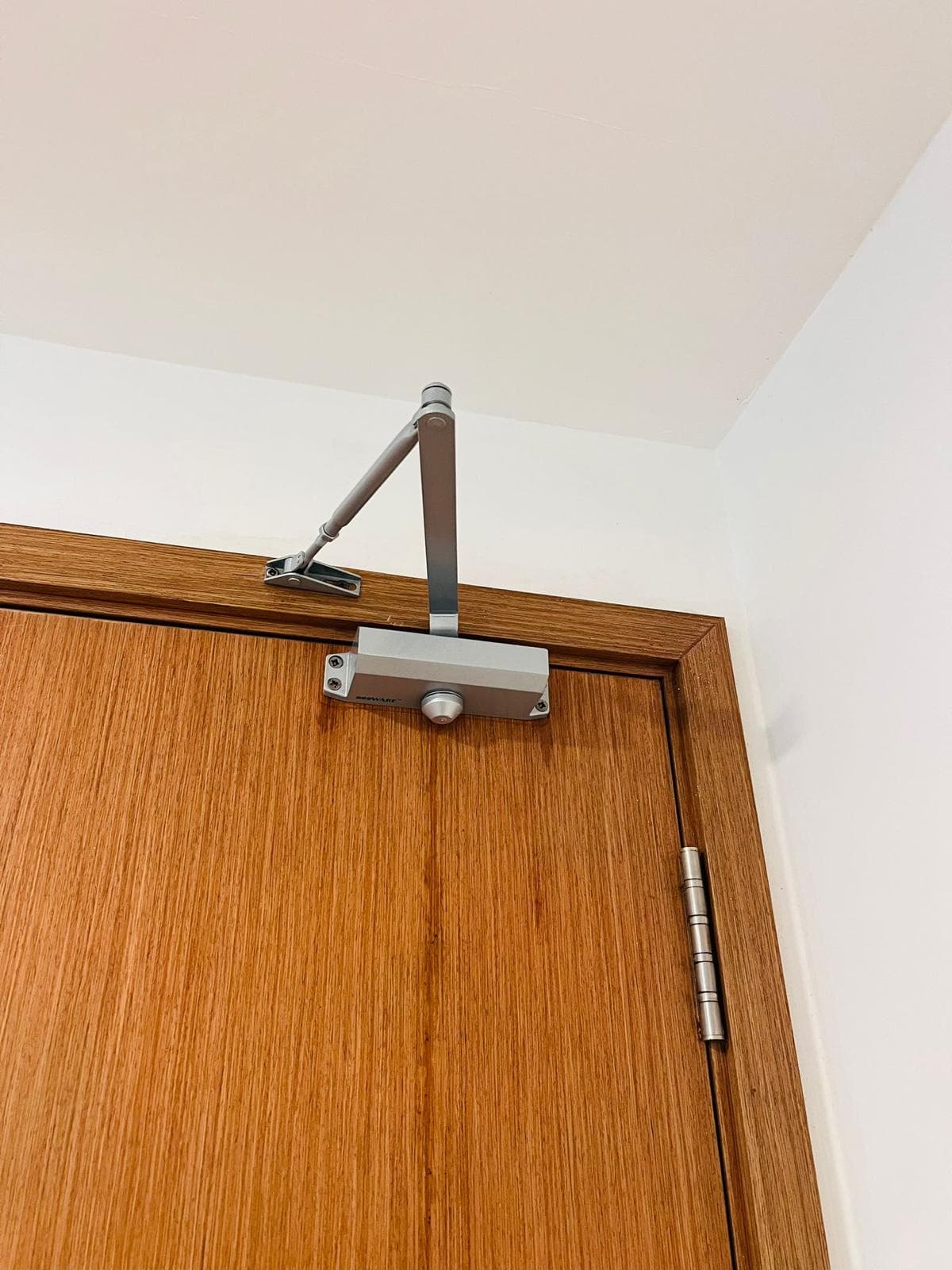 Door Repairing service photo 4
